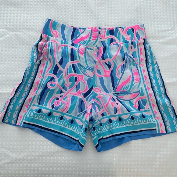 Lilly Pulitzer Pants - Lilly Pulitzer Neilah Shorts in Skim Blue Reel, XXS